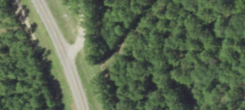 Lake Livingston Ranch with Creek