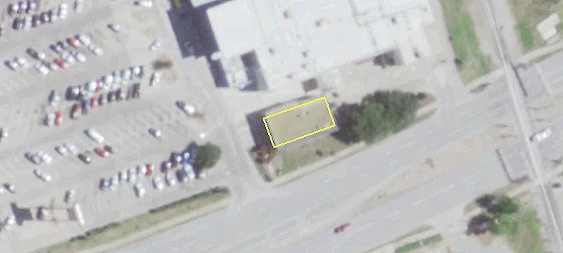 High-Traffic Retail End-Cap Space
