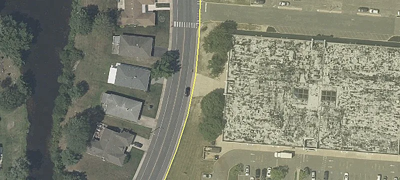 Mixed-Use Retail/Office Space Available