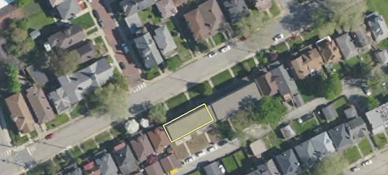 Swissvale Six-Unit Apartment Building