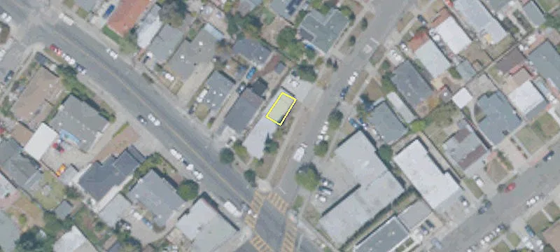 Oakland Triplex Investment Opportunity