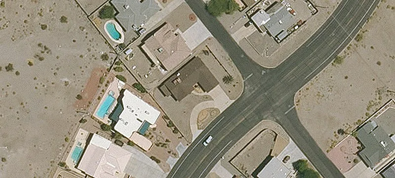 Waterfront Retail Investment Opportunity