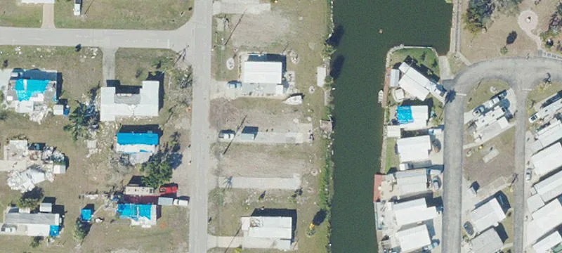 Waterfront Lot in Manatee Cove