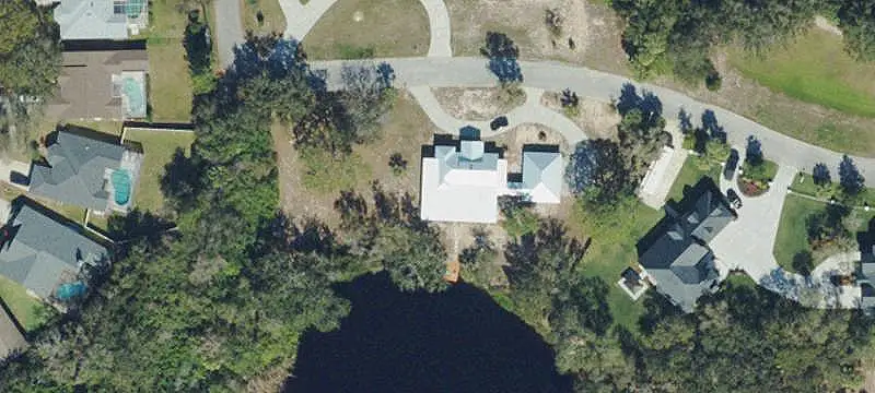 Lakefront Lot in Tarpon Springs