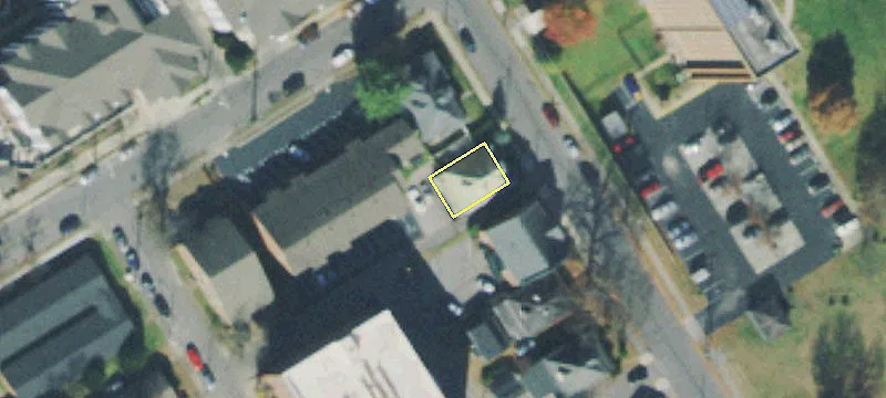 Freestanding Retail Building Near Vanderbilt