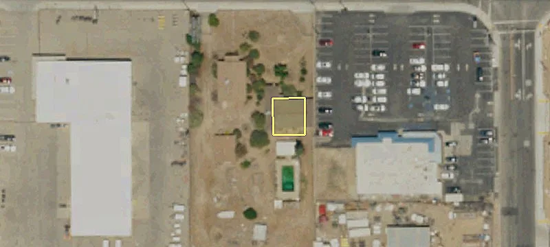 Bakersfield Flex/Industrial Property For Sale