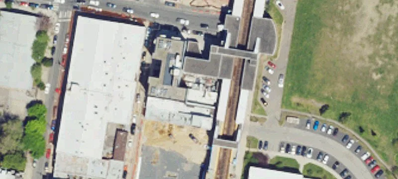 Commercial Unit on Front Street