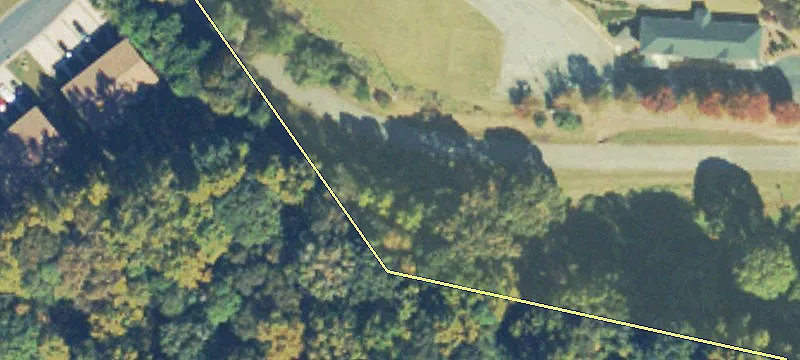 Stabilized Multifamily Asset Near Lake