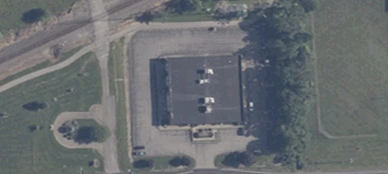 Versatile Commercial Facility on Morton