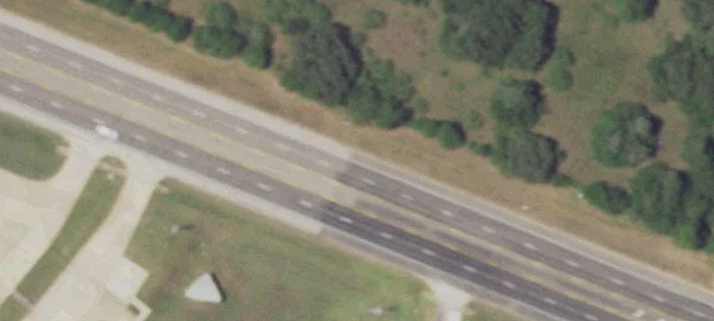 Highway 30 Commercial Space