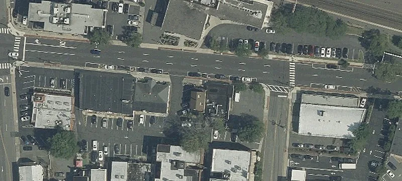 Retail Space in Millburn, NJ