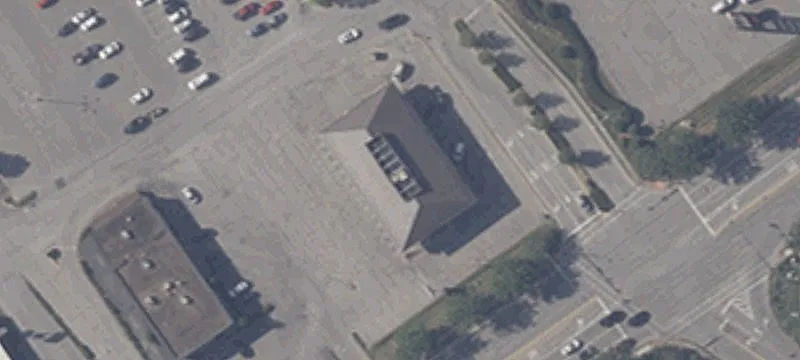 Retail Space in Prime Location