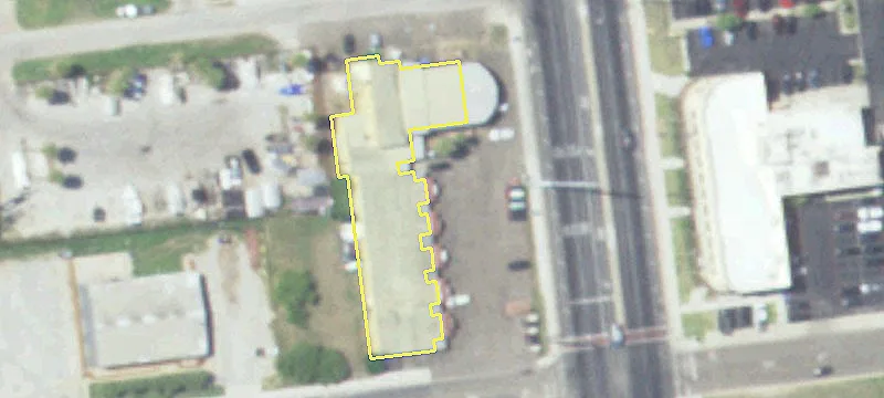 Prime Commercial Space on Padre Blvd