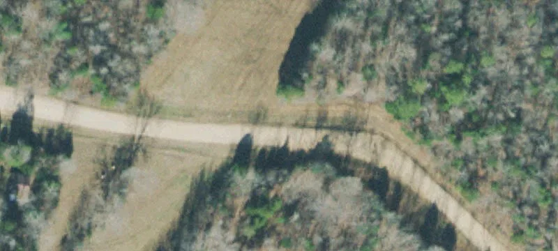 Unrestricted Land Near Buffalo River