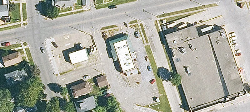 Turn-Key Building: Restaurant or Retail