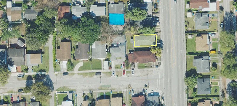 Spacious Duplex with Modern Amenities