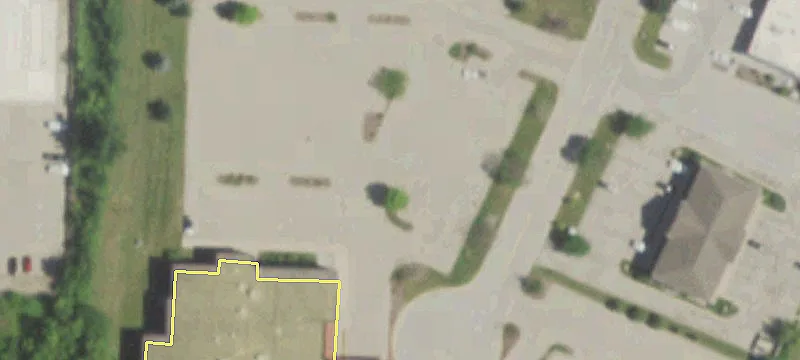 Retail Space in Johnson Creek