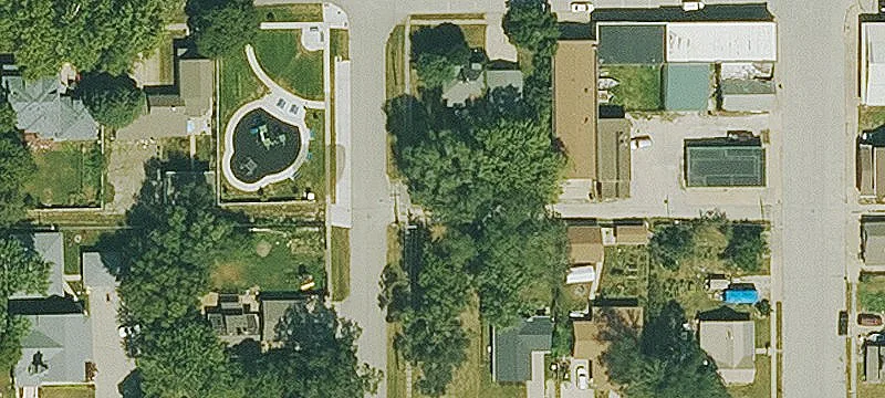 Commercial Land in Van Meter