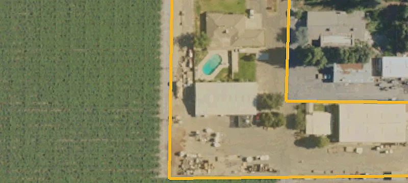 Highway 99 Vineyard with Development Potential