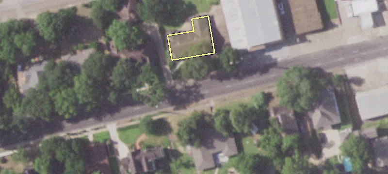 Unrestricted Land on Highway 290