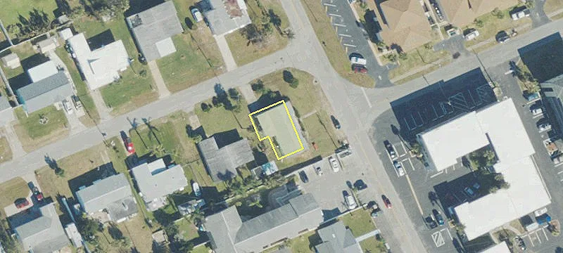 Daytona Beach Triplex Investment Opportunity