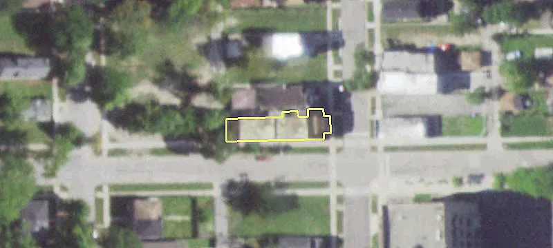 Updated Brick 6-Unit Apartment Building