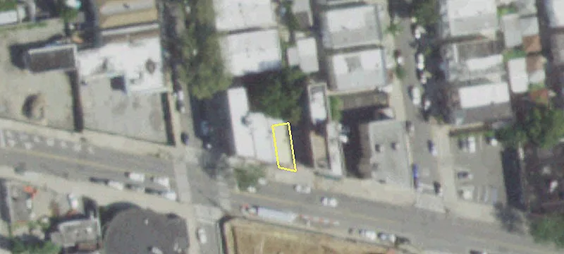 Gravesend Mixed-Use Property For Sale