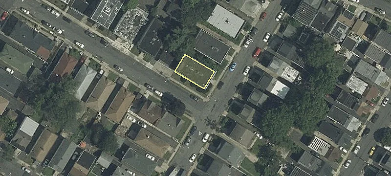 Renovated Apartment Near Transportation