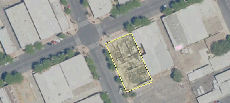 Commercial Lot in Downtown Lindsay