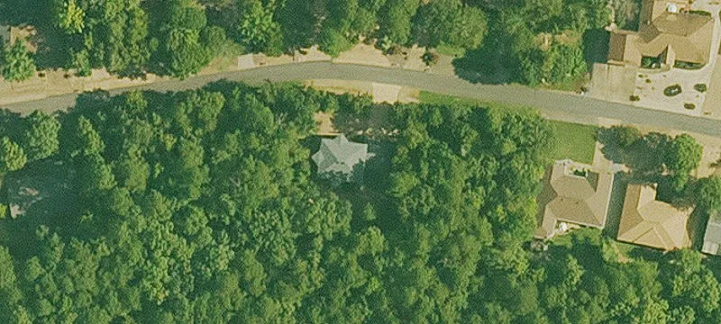 Land with Lake Balboa Views