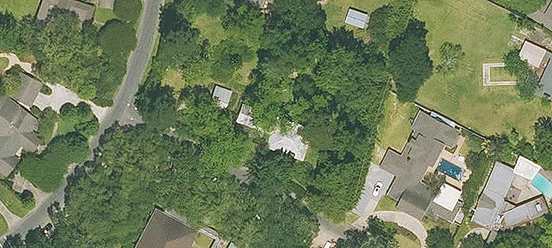 Oversized Corner Lot in Baton Rouge