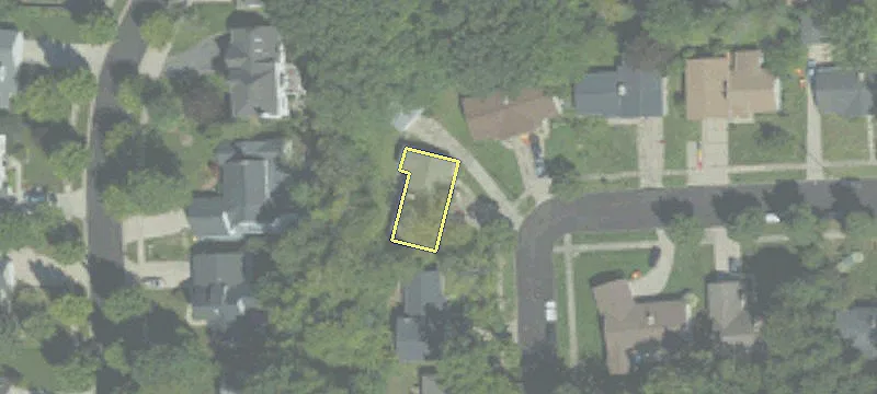 Well-Maintained Duplex in High-Demand Area