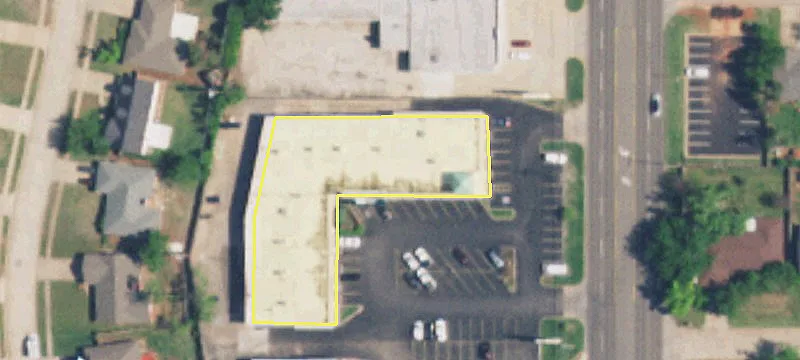 Retail Space on 1 Acre