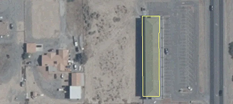Commercial Lot in Growing Area