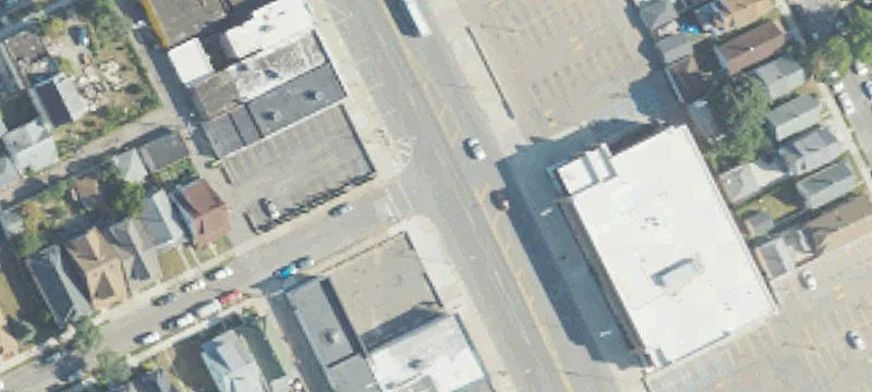 Renovated Commercial Building For Lease
