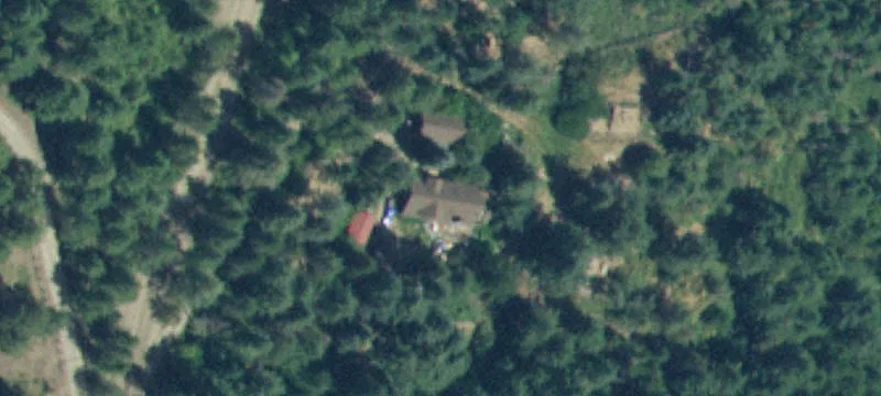 Cocolalla Land Bordering National Forest