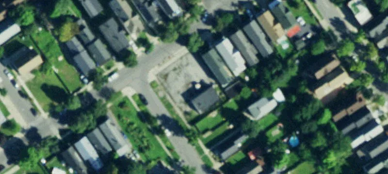 West Side Parcel with Structure
