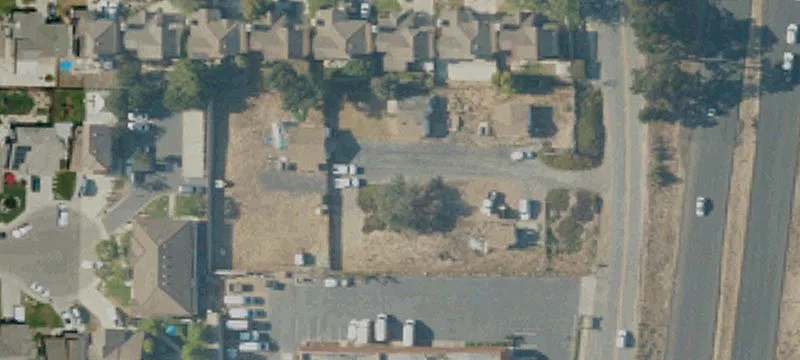 Mixed-Use Property in Santa Maria