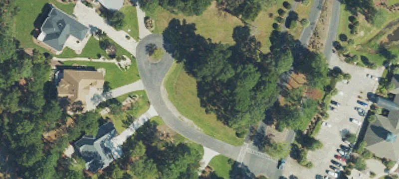 Grass Homesite Near Community Amenities