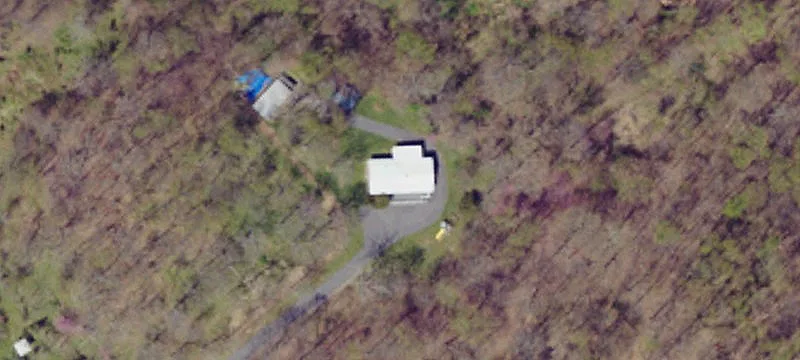 Self-Sustaining Estate with Modern Amenities