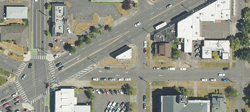 Retail Building on Sandy Boulevard