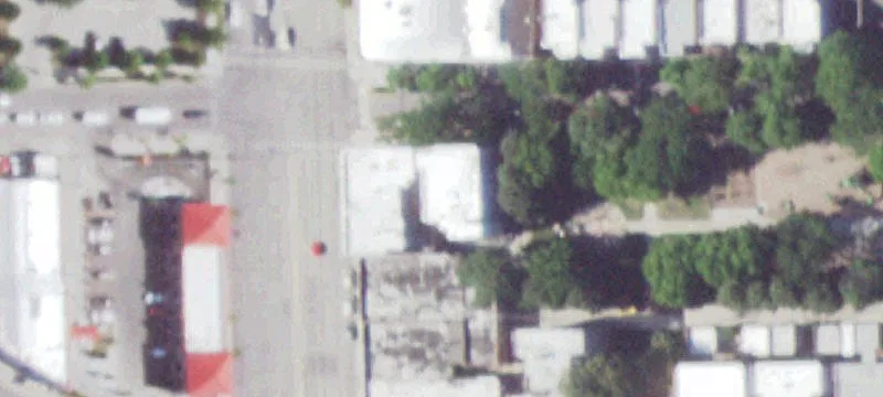 Edgewater/Andersonville Corner Commercial Space