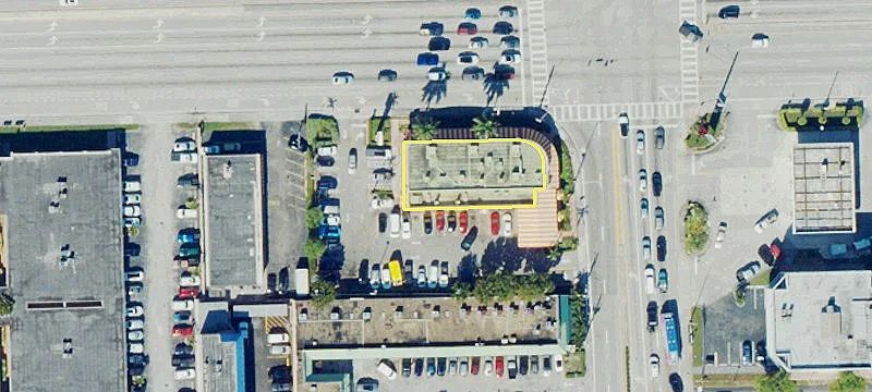 Freestanding Commercial Property on Calle Ocho