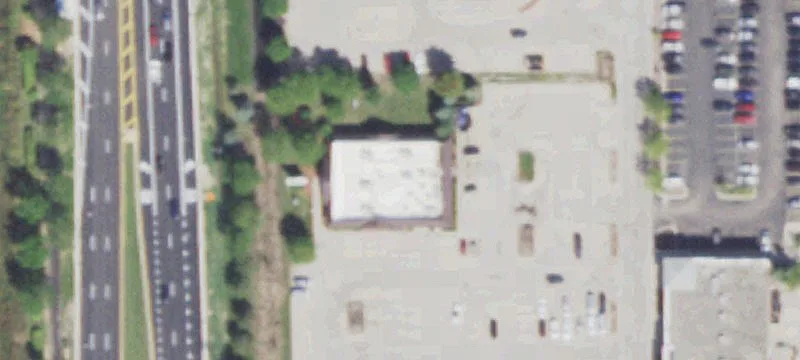 Retail Space in South Elgin