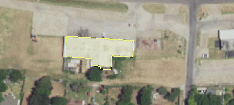 Retail/Commercial Building in Growing Corridor