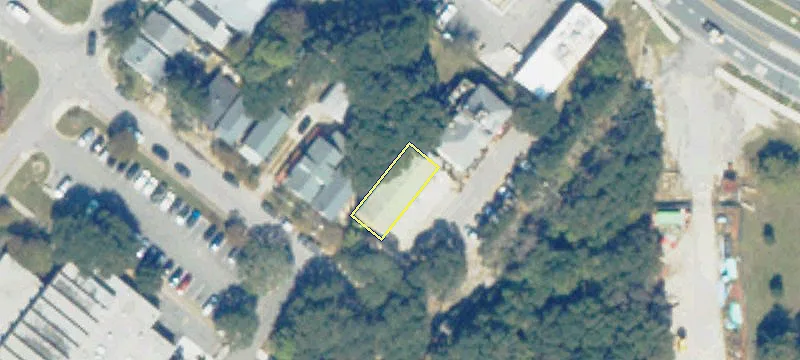 Renovated Multifamily Building Near Ocean