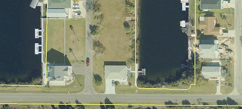 Waterfront Lot with Gulf Access