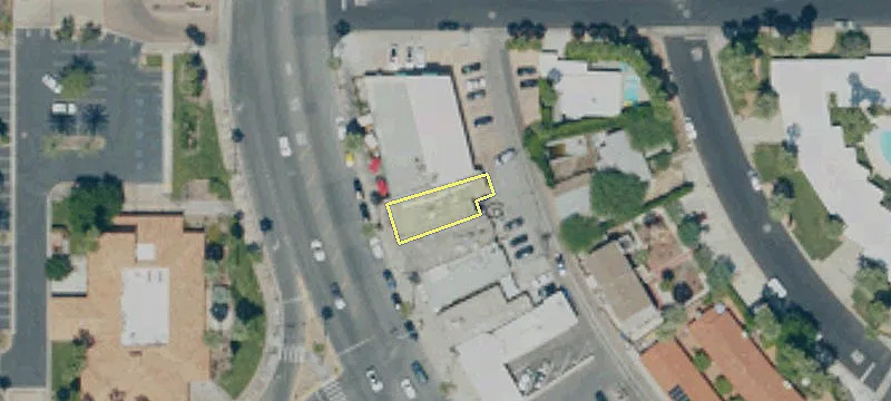 Retail Space in Palm Springs