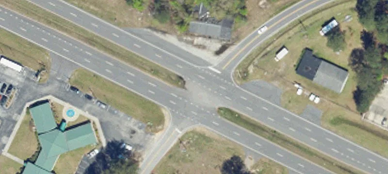 Income-Generating Property on Highway 9