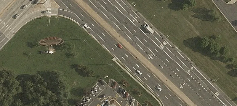 Retail Property on Busy Highway